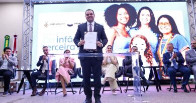 Presidente Roberto Cidade inicia processo de regulamentação da Escola do Legislativo, no Conselho de Educação, para ofertar cursos de pós-graduação