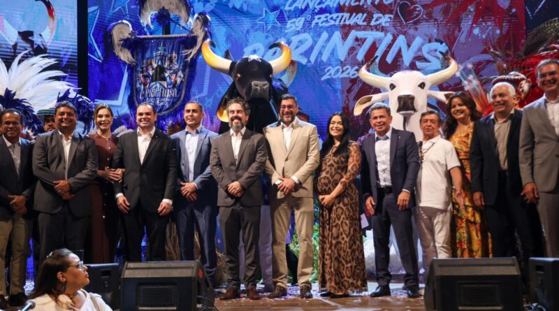 Na abertura do 59º Festival de Parintins, Roberto Cidade destaca impacto cultural e econômico do maior espetáculo folclórico do Brasil
