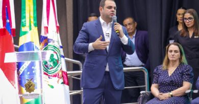 Governador interino Roberto Cidade destaca Feclam como instrumento de fortalecimento das Casas Legislativas do Amazonas