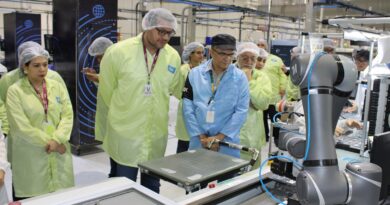Suframa acompanha expansão produtiva da Flex com nova linha de TVs em Manaus