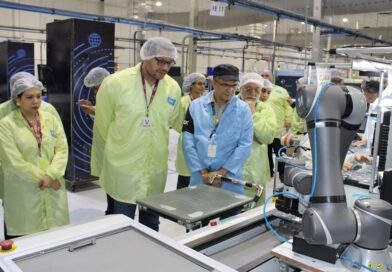 Suframa acompanha expansão produtiva da Flex com nova linha de TVs em Manaus