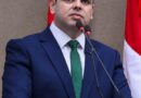 Governador Roberto Cidade entrega kits escolares, alimentação e livros para alunos da Escola Estadual Professor Ernane Nascimento Simão, no Grande Vitória