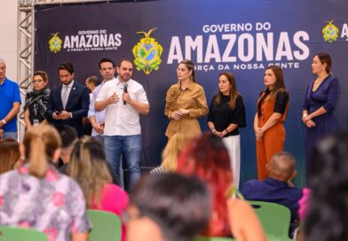 Governador Roberto Cidade entrega 2,1 mil óculos de grau e avança com saúde oftalmológica no estado