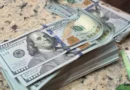 Dólar abre dia em queda, após petróleo disparar com conflito EUA x Irã