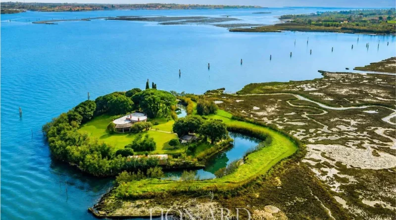 Ilha com forte napoleônico é colocada à venda na Itália por R$ 33 milhões