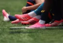 Adidas se desculpa por polêmica com chuteiras rosas na Copa do Mundo