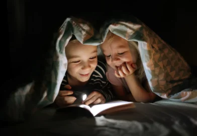 Diminuindo as telas: 5 dicas para estimular a leitura em crianças