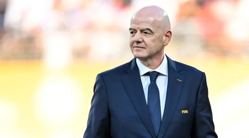 Inglaterra retira apoio à reeleição e aumenta pressão sobre Infantino