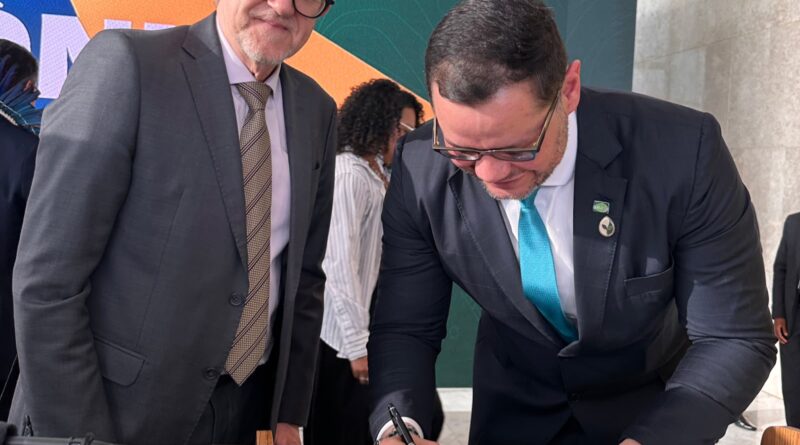 Suframa assina memorando, em Brasília, para novo modelo de gestão do Distrito Agropecuário