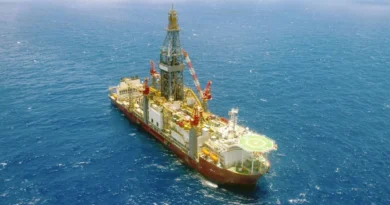 Petrobras desloca navio-sonda para perfuração de poços na costa do Amapá