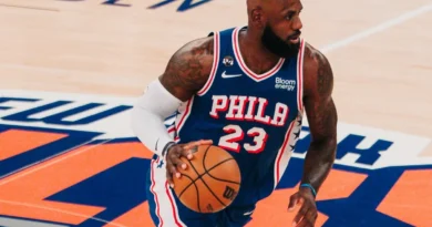 Em estreia de LeBron James, 76ers batem campeões Knicks em 1° jogo da NBA