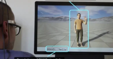 Implante cerebral permite que pessoas paralisadas se comuniquem por avatar